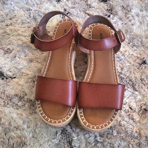 Soft leather shoes - Picture 2 of 5